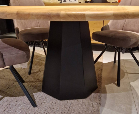 Stół Xooon Arawood 140 cm Stół Xooon Arawood 140 cm